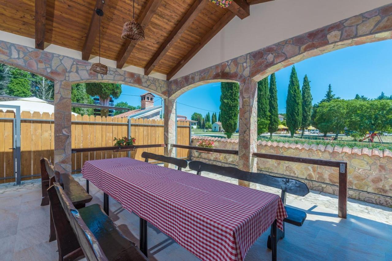 Casa Oliva In Klostar Exterior photo